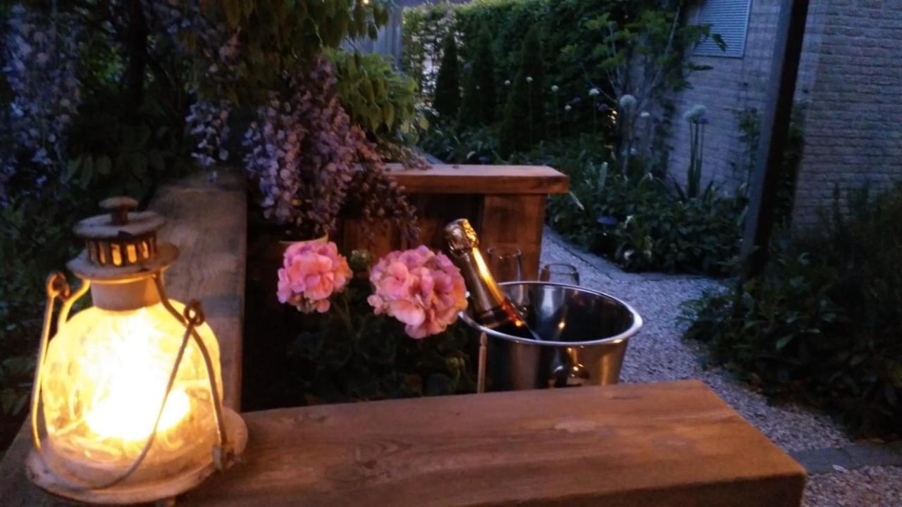 'T Voske Bed & Breakfast Де Хаан Екстериор снимка